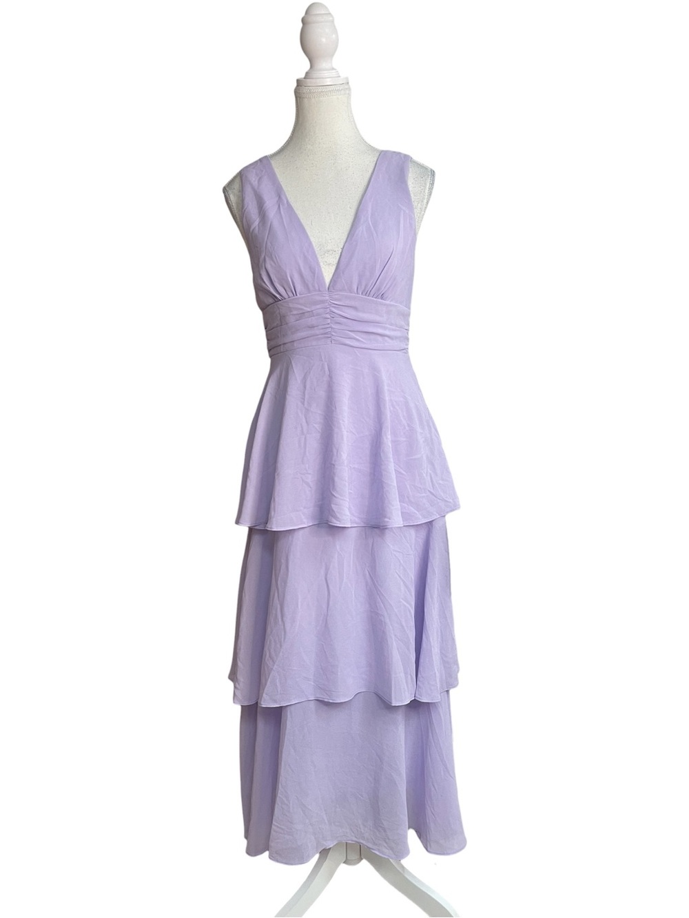 Lulus Celebration Time V-Neck Sleeveless Tiered Midi Dress Lavender Purple